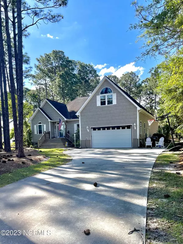 124 Sutton Drive, Cape Carteret, NC 28584