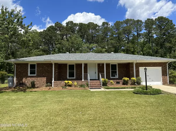 214 Carolina Pines Boulevard, New Bern, NC 28560