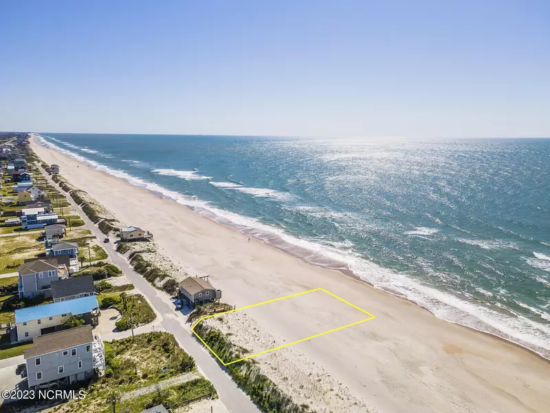 334 Topsail Road, North Topsail Beach, NC 28460