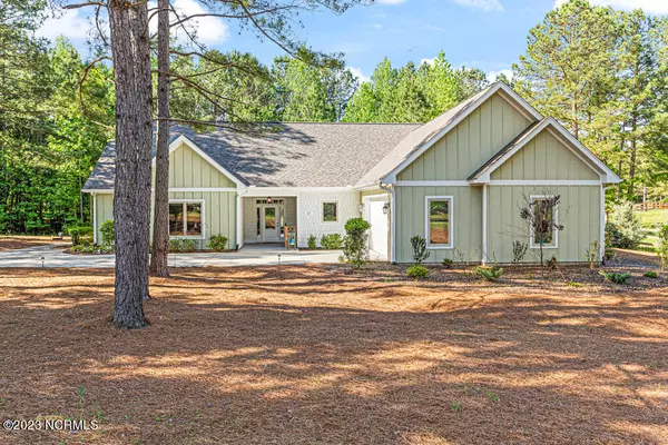 131 Saddle Ridge, West End, NC 27376