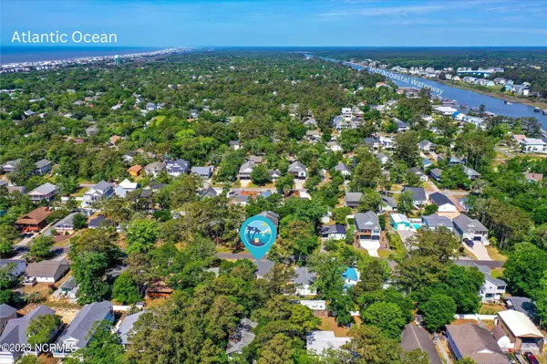 Oak Island, NC 28465,324 NE 48th Street