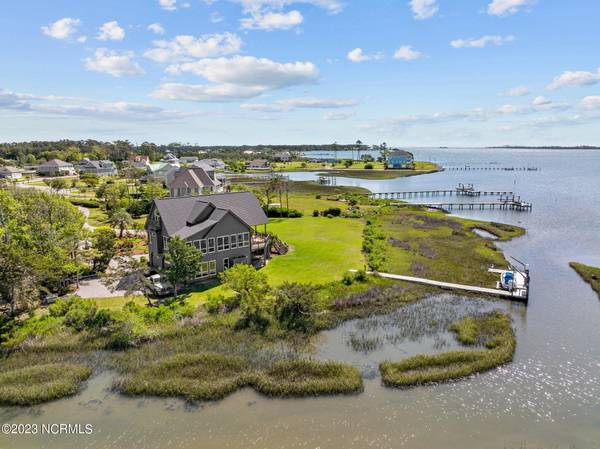 314 Joan CT,  Beaufort,  NC 28516