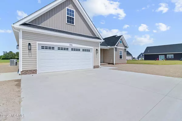 Elizabeth City, NC 27909,306 Sailors Way