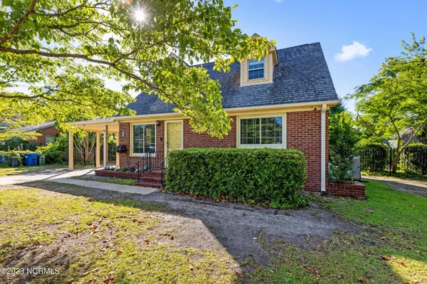 27 Northwood DR, Wilmington, NC 28405