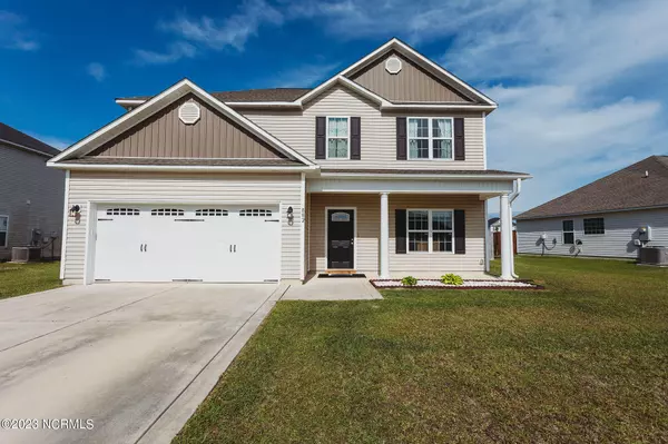 802 Tiger'S  Eye Court, Jacksonville, NC 28546