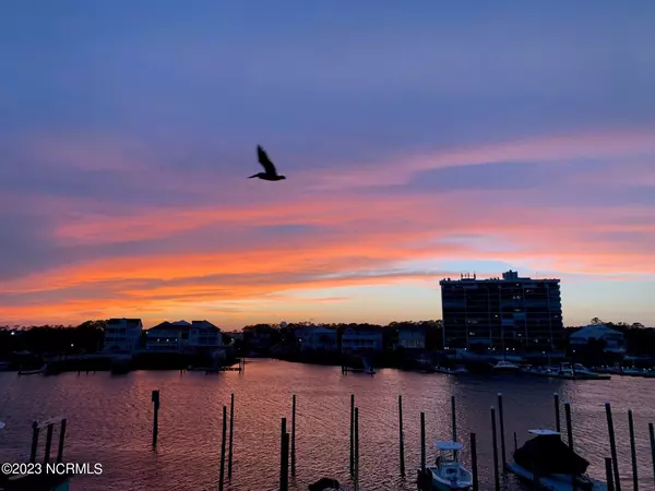 Carolina Beach, NC 28428,709 Canal Drive #Apt 2a