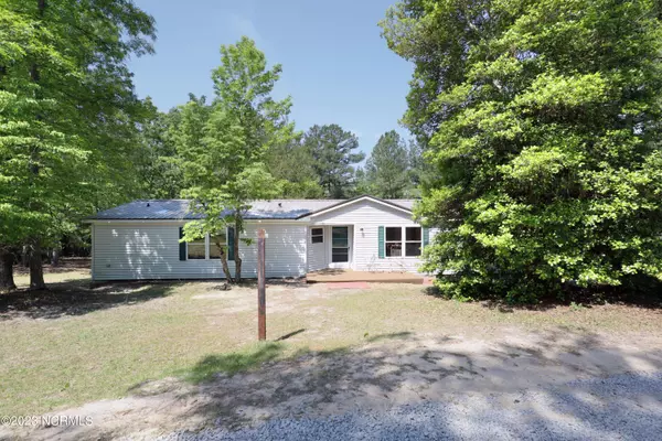 West End, NC 27376,475 Ellis Lane