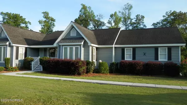 272 Hemlock DR, Whiteville, NC 28472