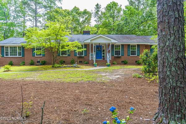 106 Cheviot WAY, Southern Pines, NC 28387