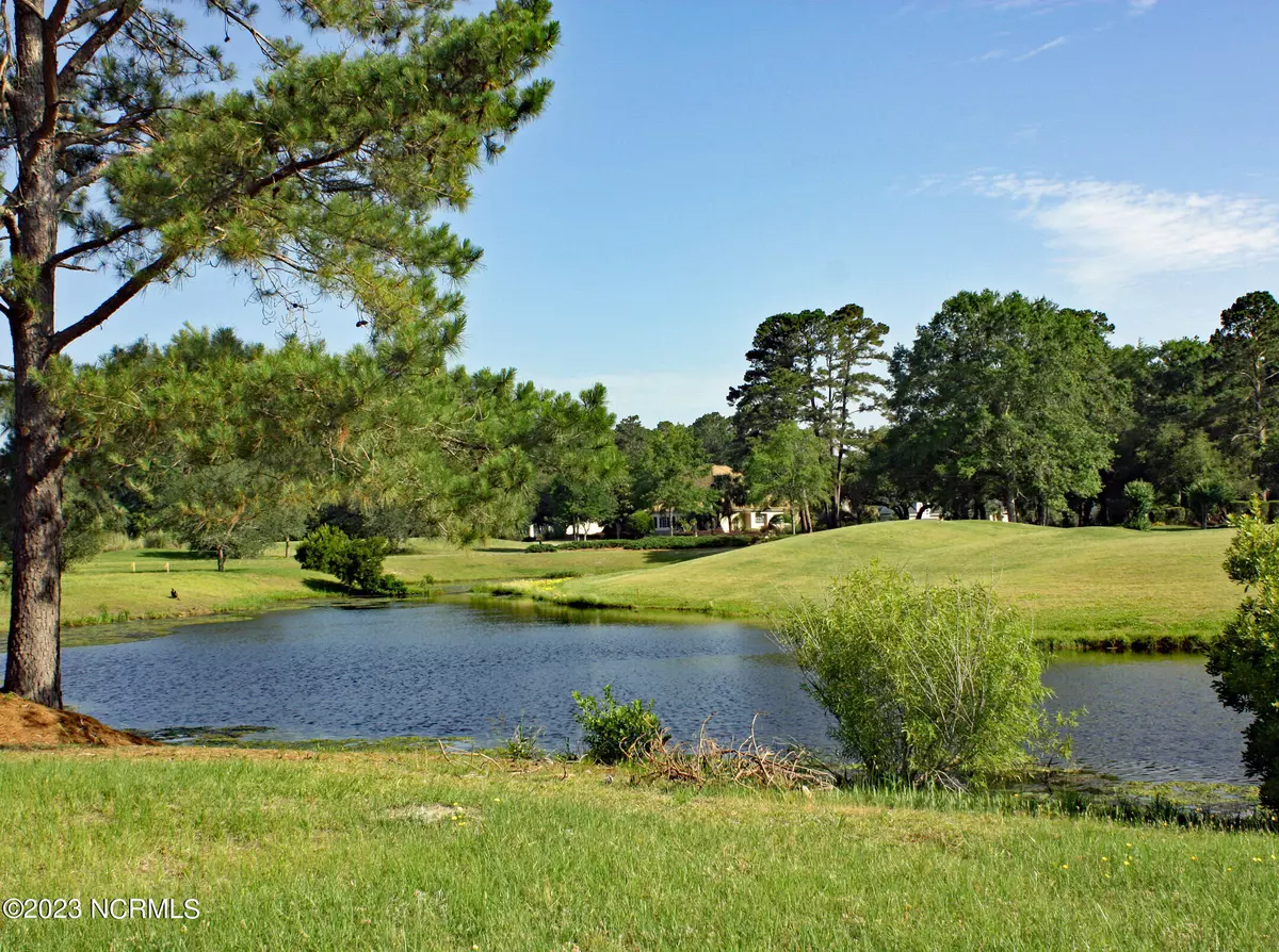 Ocean Isle Beach, NC 28469,560 Dartmoor Way SW