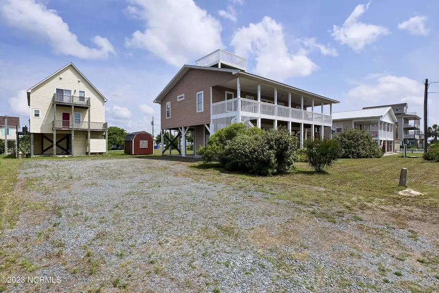 2391 Island DR, North Topsail Beach, NC 28460