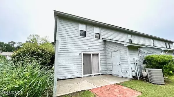 Swansboro, NC 28584,1 Port West Court #D