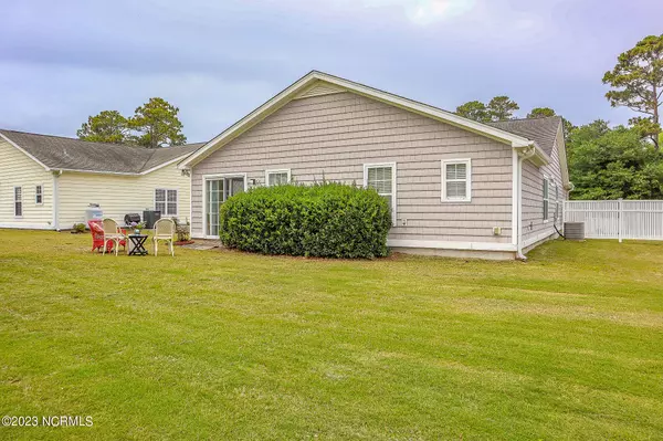 Southport, NC 28461,5045 Glen Cove Drive SE