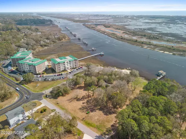 Calabash, NC 28467,18401846 Beach Drive SW