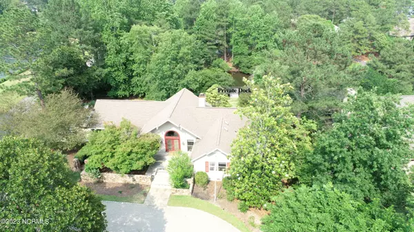 1048 Burning Tree Road, Pinehurst, NC 28374