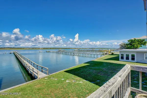 Topsail Beach, NC 28445,1308 Carolina BLVD