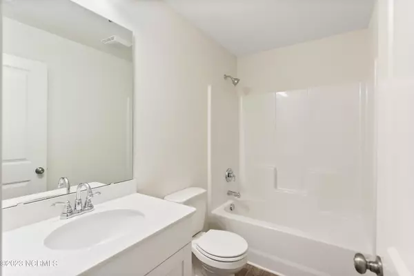 Shallotte, NC 28470,860 Village Point RD