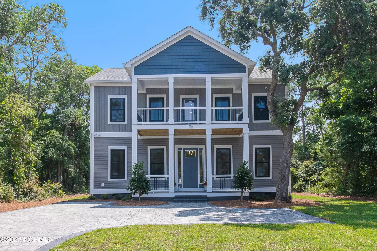 Oak Island, NC 28465,106 NE 31st Street