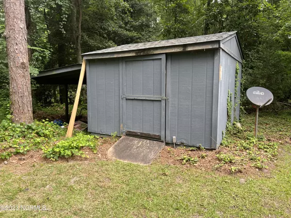 Snow Hill, NC 28580,1010 Arrowhead DR