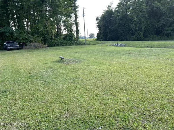 Hookerton, NC 28538,840 Franklin Jones RD