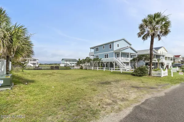 Holden Beach, NC 28462,107 Tarpon Dr Drive