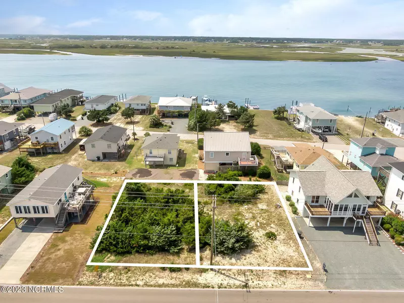 1406 S Anderson Boulevard, Topsail Beach, NC 28445