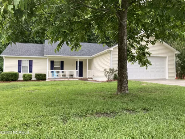 103 Fall DR, Jacksonville, NC 28540