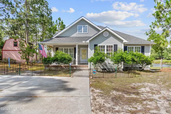 213 N Lake Keziah Drive, Southport, NC 28461