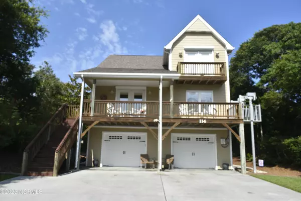 Emerald Isle, NC 28594,114 Sand Castle Drive