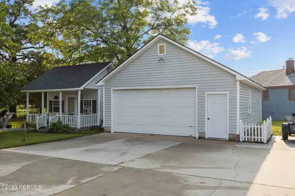 Smyrna, NC 28579,170 Possum Trot RD