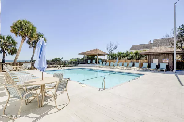 Wrightsville Beach, NC 28480,711 S Lumina Avenue #309