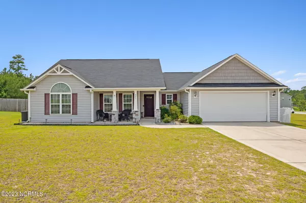 521 Blackhawk LN,  Raeford,  NC 28376