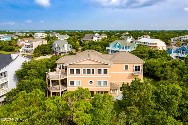 Emerald Isle, NC 28594,104 Brigantine Court