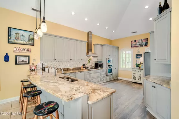 Emerald Isle, NC 28594,104 Brigantine Court