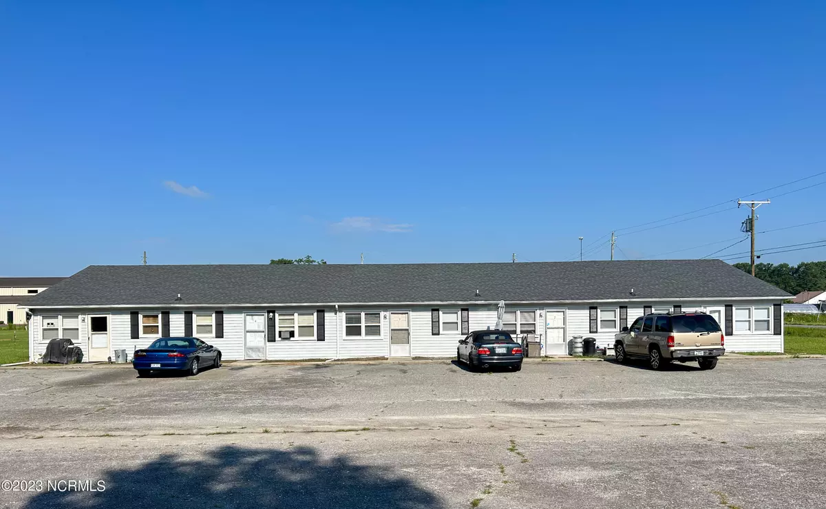 Snow Hill, NC 28580,6495 Hwy 13