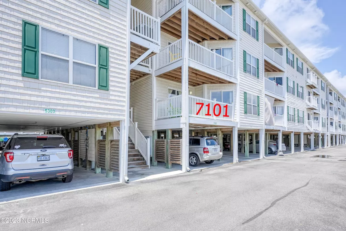 Oak Island, NC 28465,105 SE 58th Street #7101