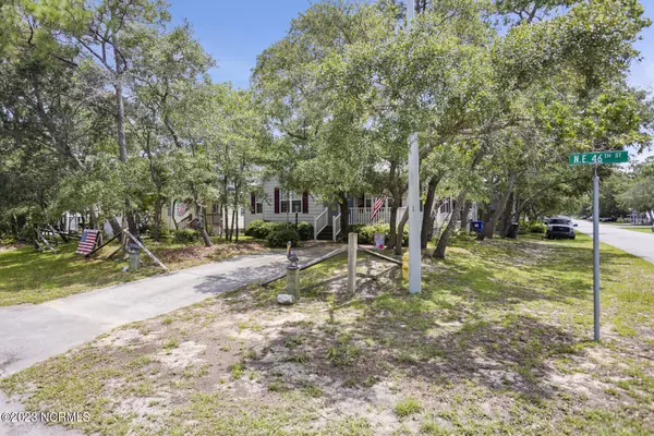 Oak Island, NC 28465,302 NE 46th Street