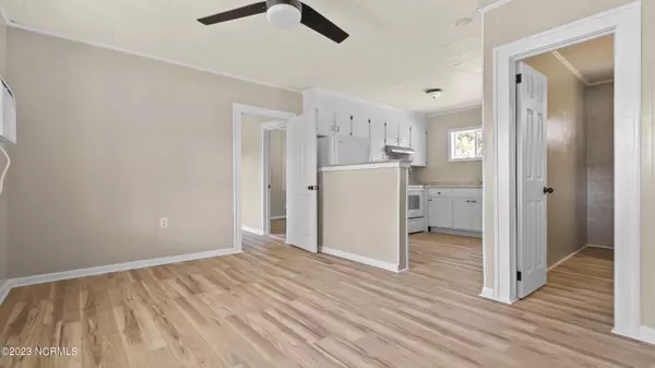 Jacksonville, NC 28540,300 Richlands AVE