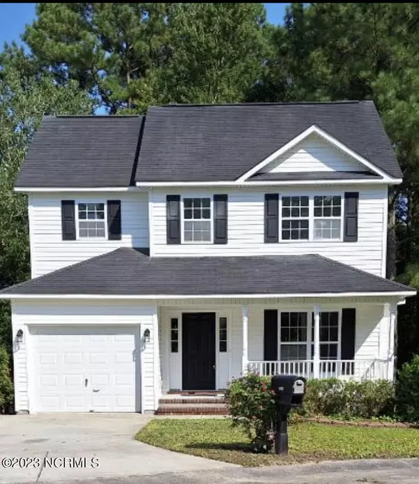 3025 Oakwood Drive, Jacksonville, NC 28546