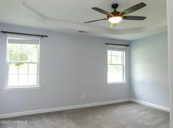 133 Woodbury Farm Drive Jacksonville, NC 28540