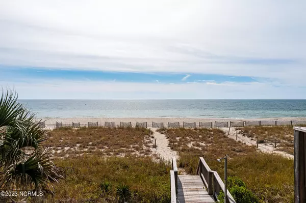 Holden Beach, NC 28462,661 Ocean Boulevard W