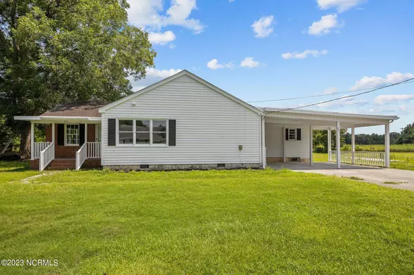 231 Farmlife AVE, Vanceboro, NC 28586