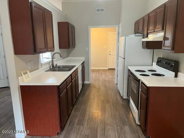 Midway Park, NC 28544,202 Remington DR