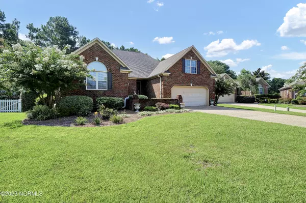 3839 Daphine DR, Wilmington, NC 28409