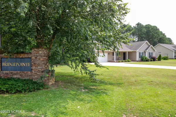 Clinton, NC 28328,25 New Pine Lane