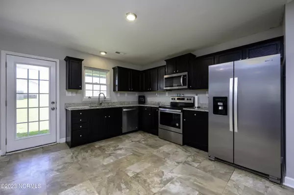 Chinquapin, NC 28521,102 R & B CT