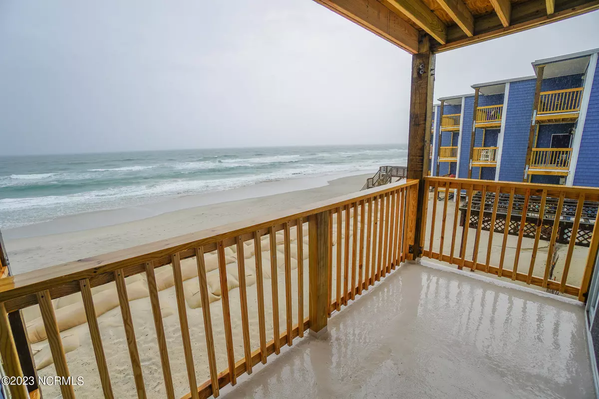 North Topsail Beach, NC 28460,2250 New River Inlet Road #219