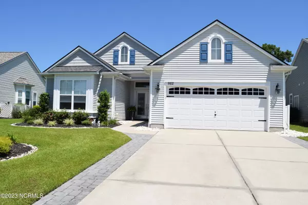 982 Meadowlands TRL, Calabash, NC 28467