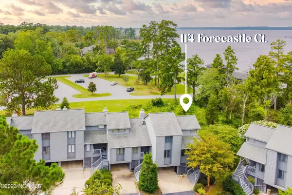 Washington, NC 27889,114 Forecastle CT