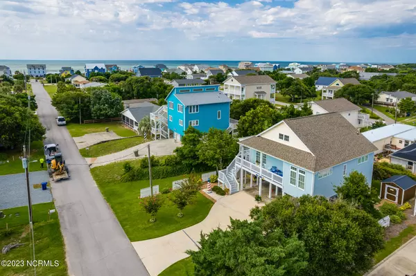 Emerald Isle, NC 28594,119 E Seaview Drive